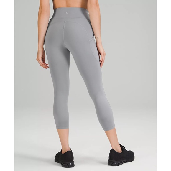 Invigorate high rise tight 25” in Red Merlot - Picture 5 of 10